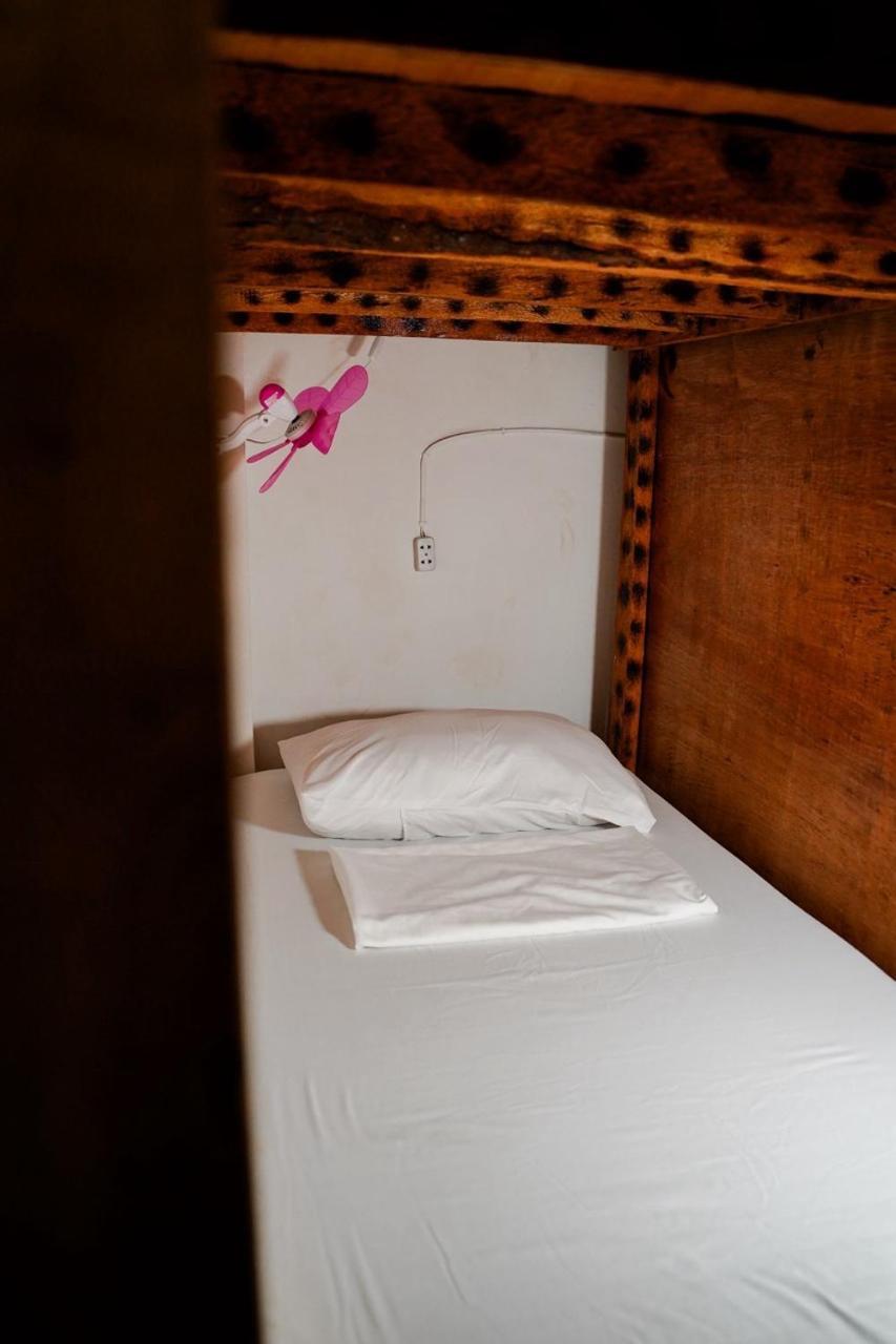 Yes Surf Siargao Hostel General Luna  Exterior foto