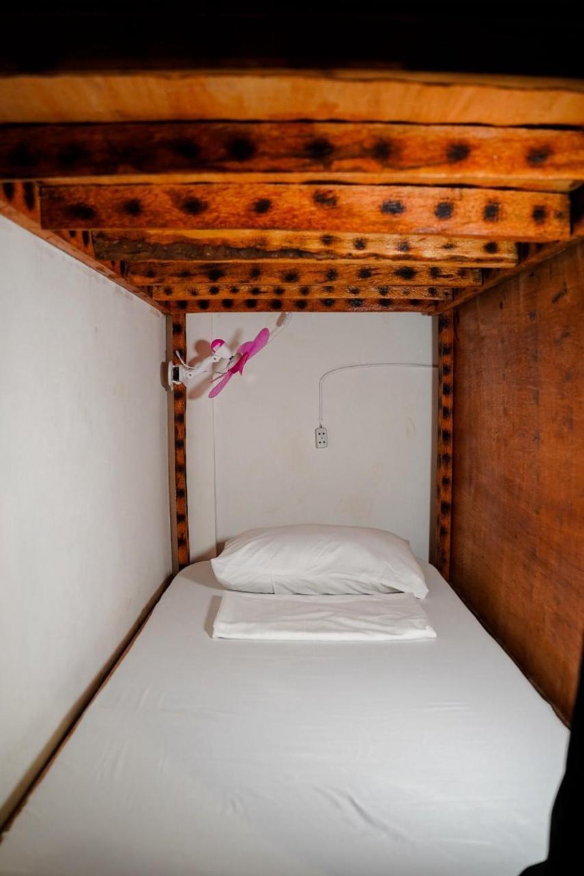 Yes Surf Siargao Hostel General Luna  Exterior foto
